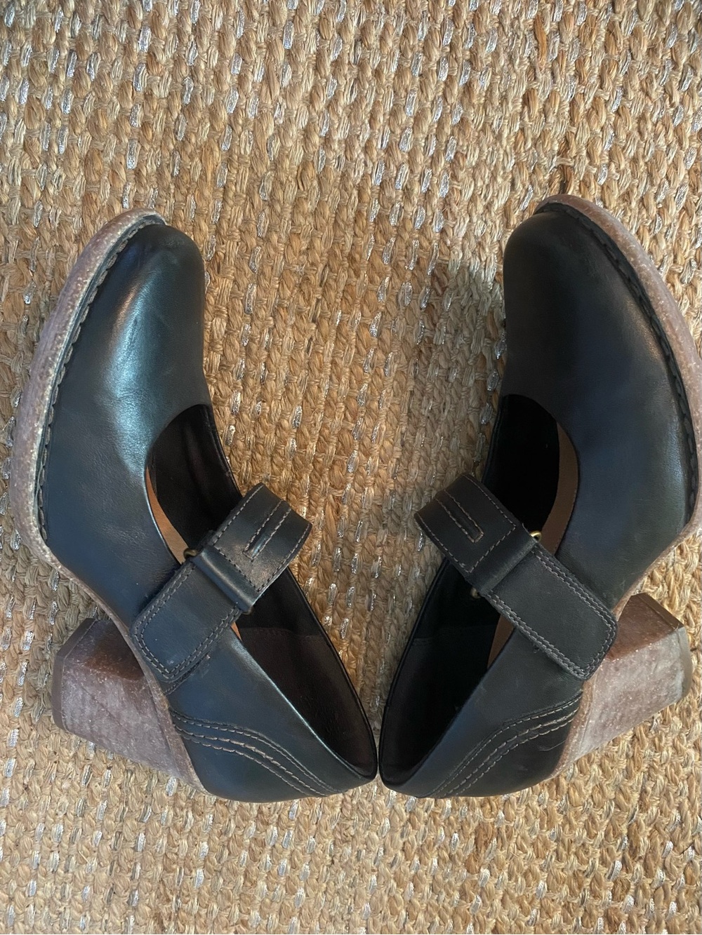 Clarks Artisan Carleta Prato Black Leather Wedge Mary Jane Shoes Size 8 Comfort - Picture 2 of 9